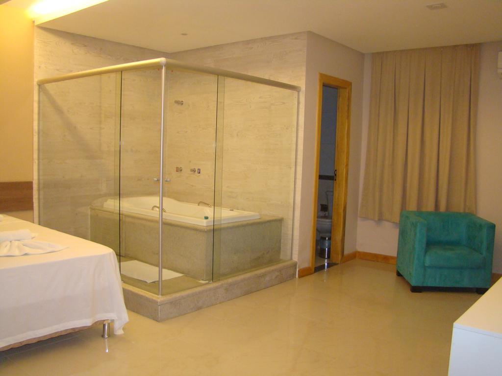 Hotel Paraiso Das Aguas Tucano Exterior photo
